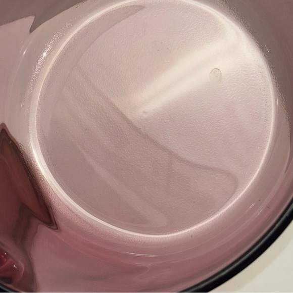 Vintage Vision Corning Pyrex 2.5 L cranberry pot with lid - Picture 4 of 11